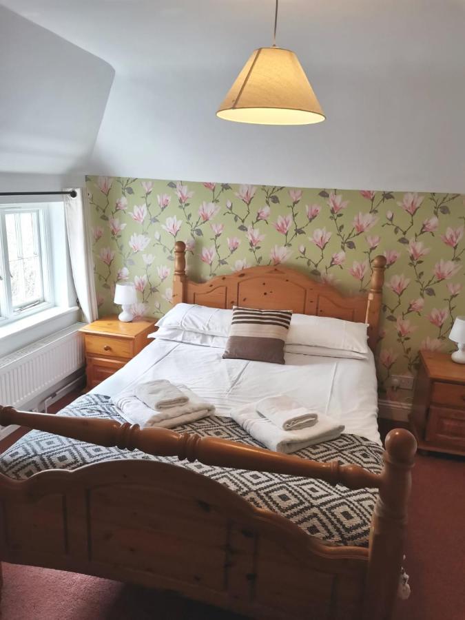 The Black Pig Public House Bed and Breakfast Staple Buitenkant foto