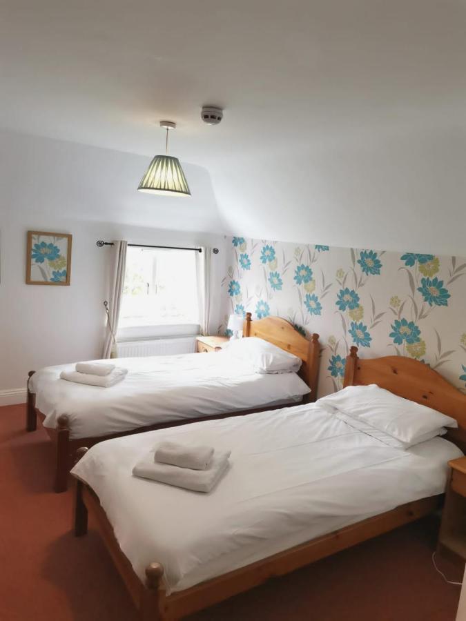 The Black Pig Public House Bed and Breakfast Staple Buitenkant foto